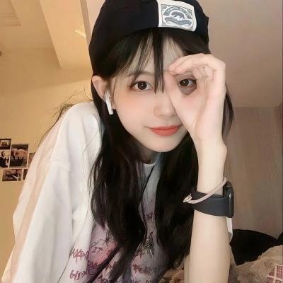 俏探女娇娃